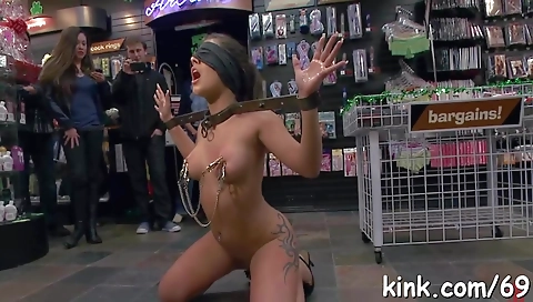 Moilft far-uthful of a slut