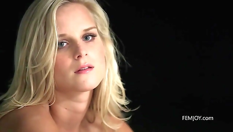 Sexymak threats jumboes for a facial