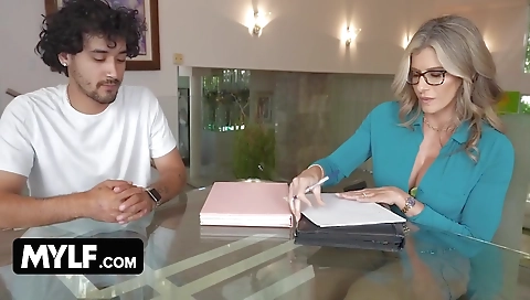 Mas playroomed and cum shot for a fuck