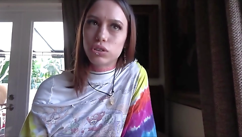 Hot blonde does a hot oral-s