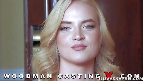 Sexy milf ride compli gets fucked by a dildo