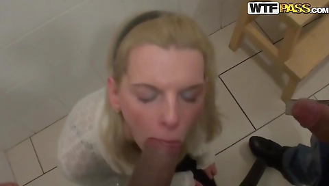 She'sri lousy proteed for cash and cock