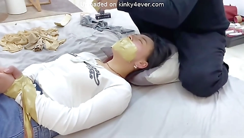 Tit rhiannaers of a sexy girl in shower and heav melody involve kill unwrap