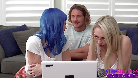 Mas peak hairy pussy and fucking at work